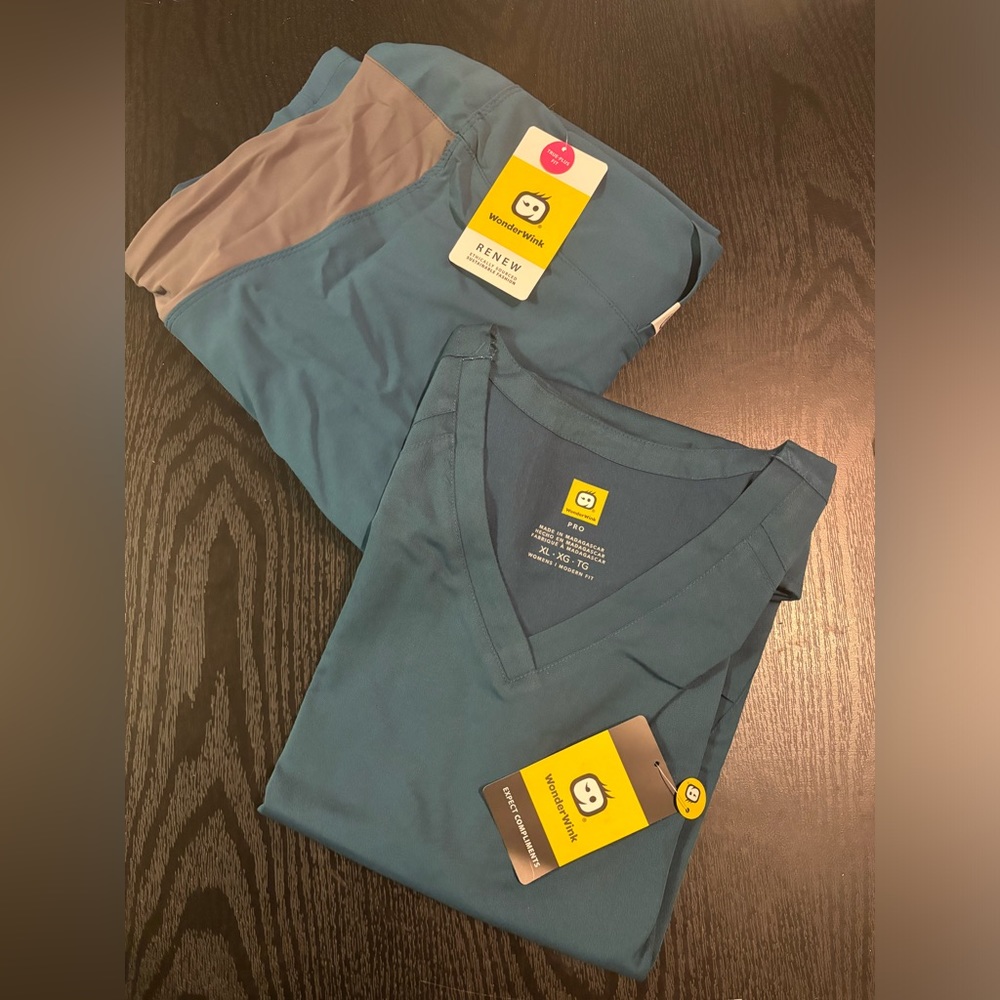 👩🏼‍⚕️WonderWink Scrubs👩🏼‍⚕️